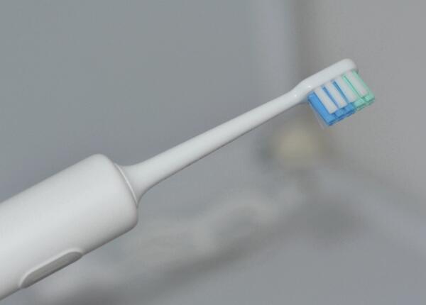 電動牙刷要用牙膏嗎？電動牙刷使用常識科普