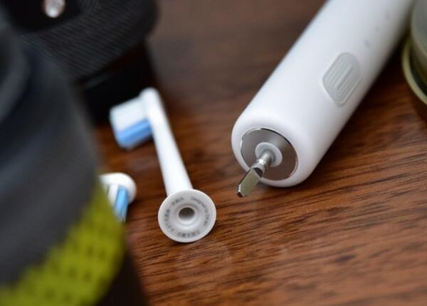 小米牙刷電動(dòng)牙刷怎么使用？小米電動(dòng)牙刷的使用指南